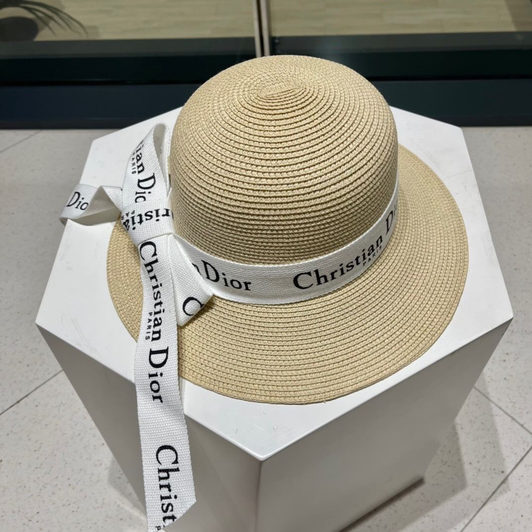 Christian Dior Caps